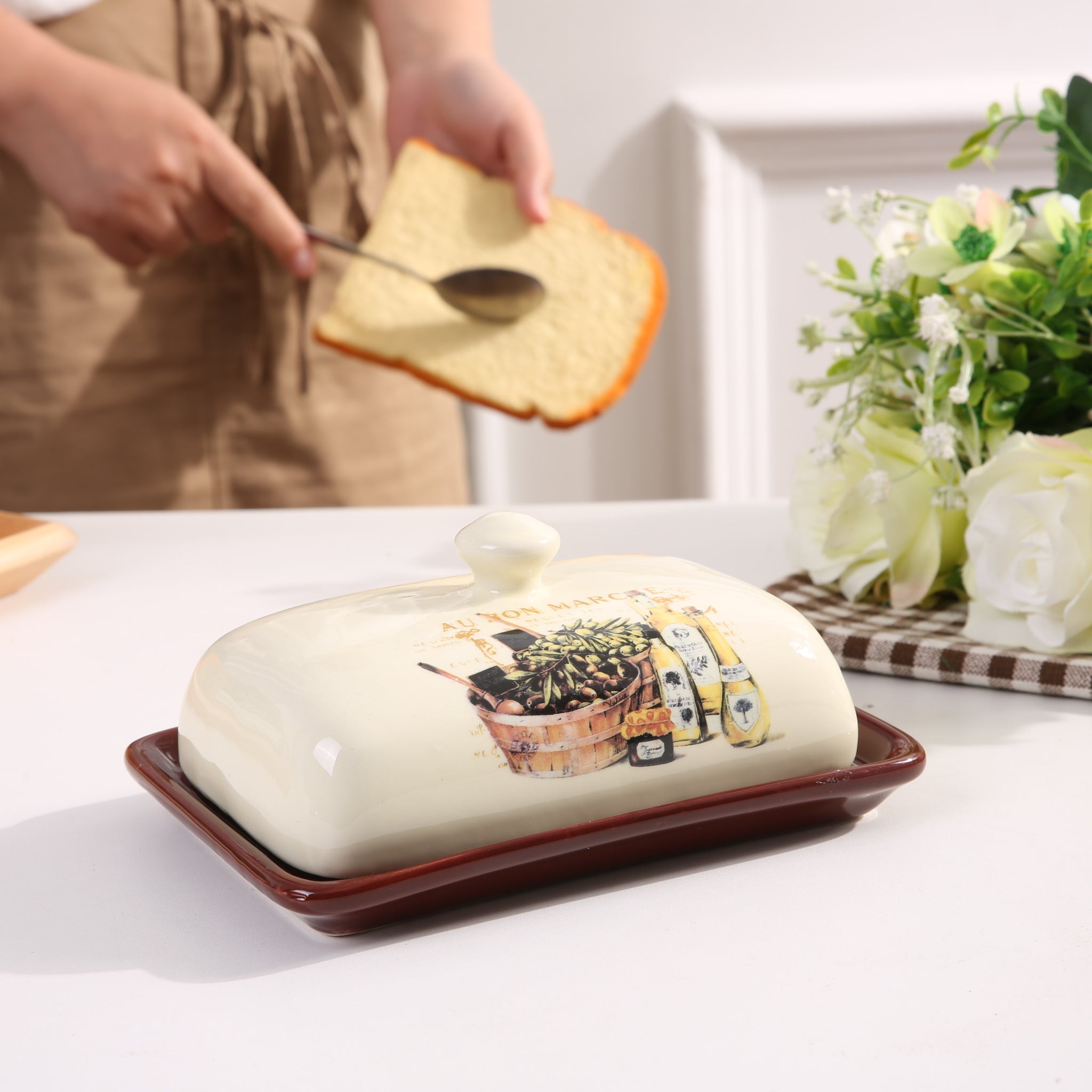 Ixora butter dish brown with with lid ceramic